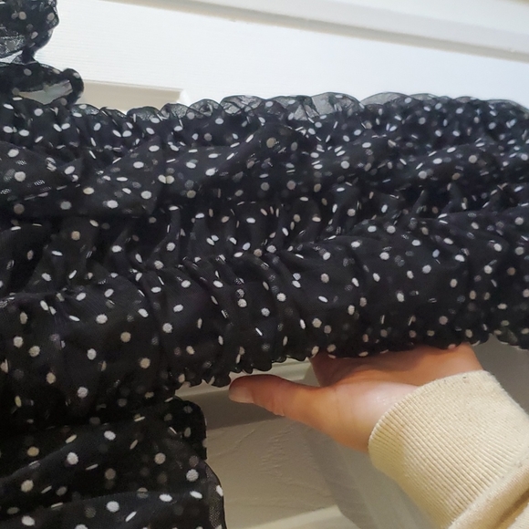 Polka-dot Zara ruffled dress with puffer sleeves - Picture 4 of 4